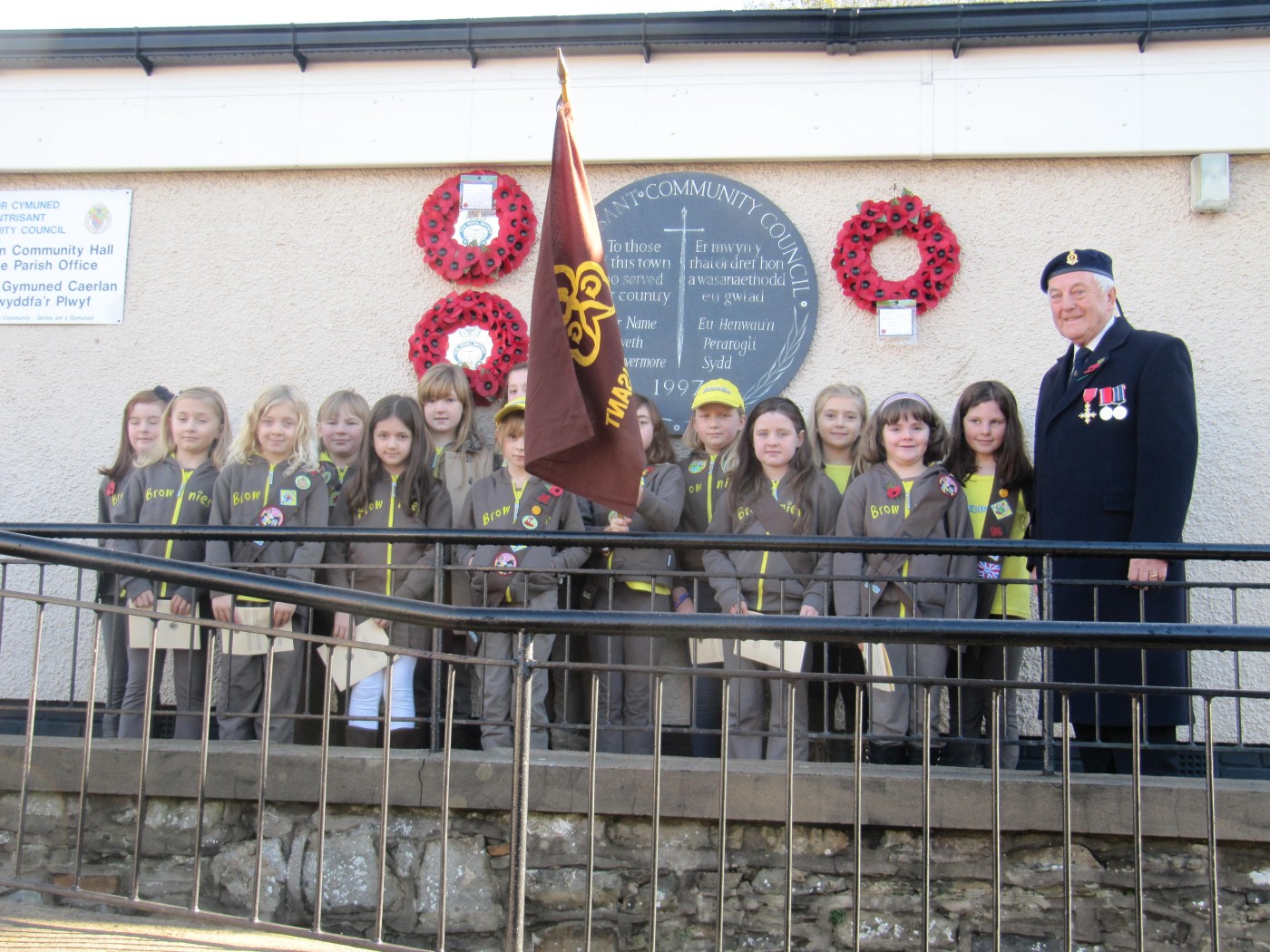 Llantrisant Brownies on Remembrance Day
