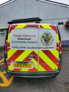Picture of back of van